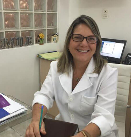 Dra Marcia de Oliveira Cirurgia Dentista