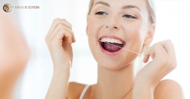 Você sabe como usar o Fio Dental?